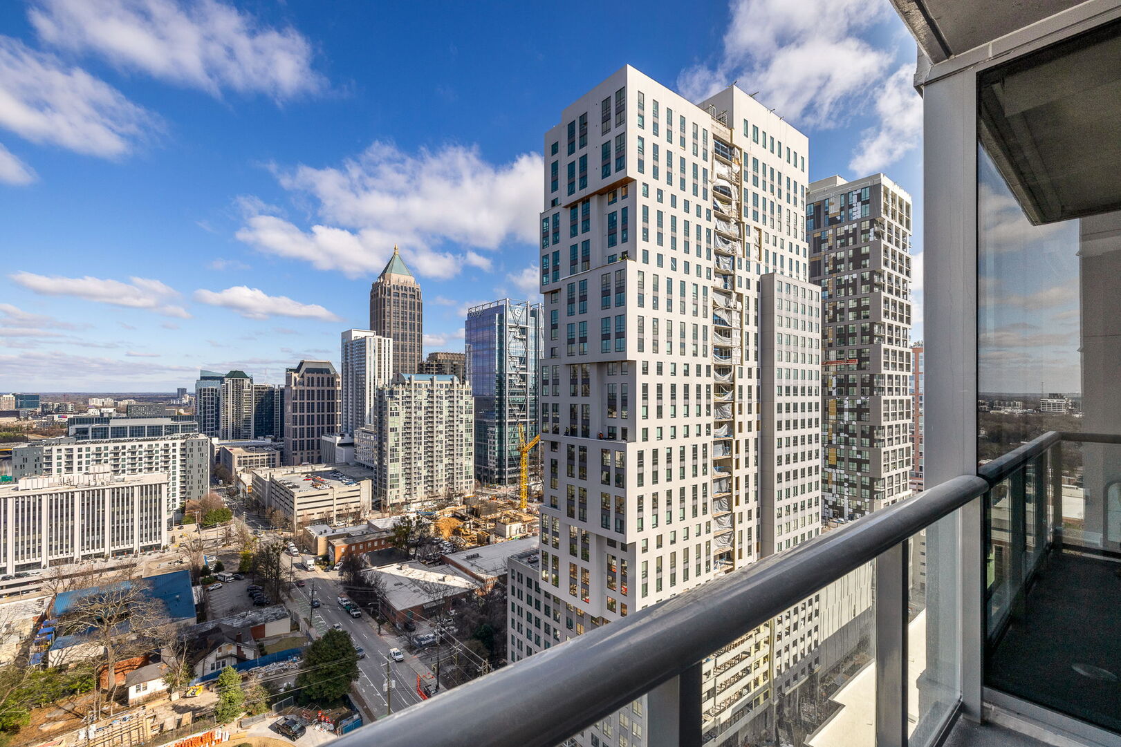 Balcony with stunning views of Midtown Atlanta