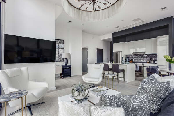 Image of Living Area and Kitchen in Midtown Atlanta Vacation Rental.