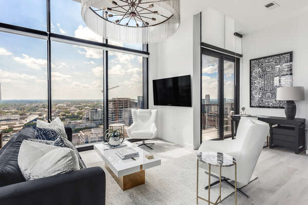 Enjoy Modern Furnishings in Midtown Atlanta Vacation Rental.