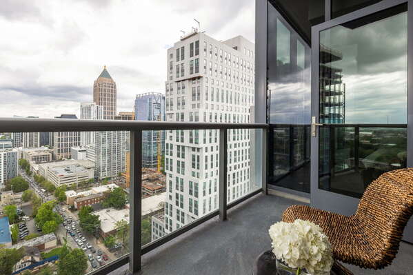 Balcony with stunning views of Midtown Atlanta